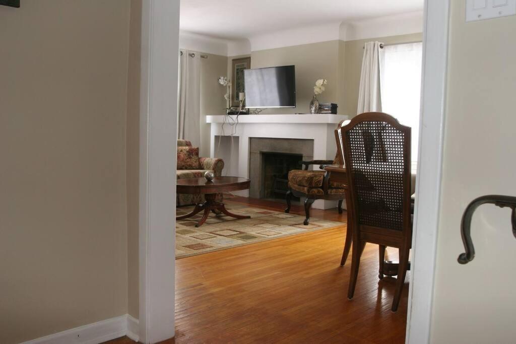 Holiday home Riverview Closest To Falls, Free Breakfast Delivered Daily