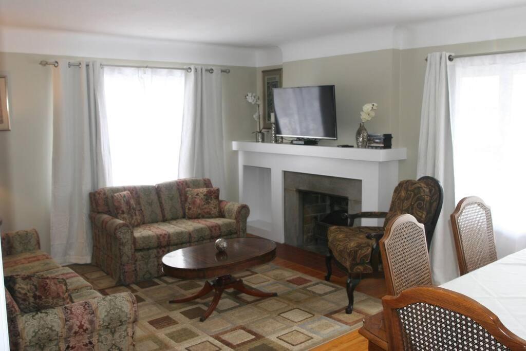 Riverview Closest To Falls, Free Breakfast Delivered Daily *